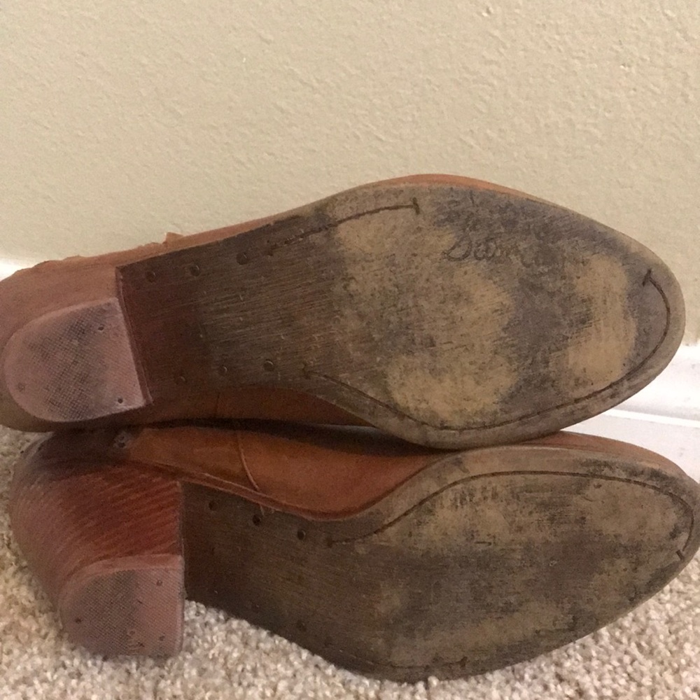 San Edelman stud Back booties - Picture 8 of 8